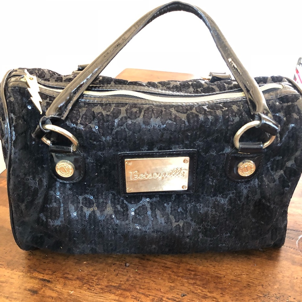 Betsey Johnson satchel bag